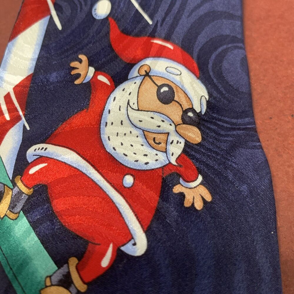 American‎ Greetings Santa Snowboarding Silk Tie Navy Christmas Novelty Necktie - Picture 4 of 10